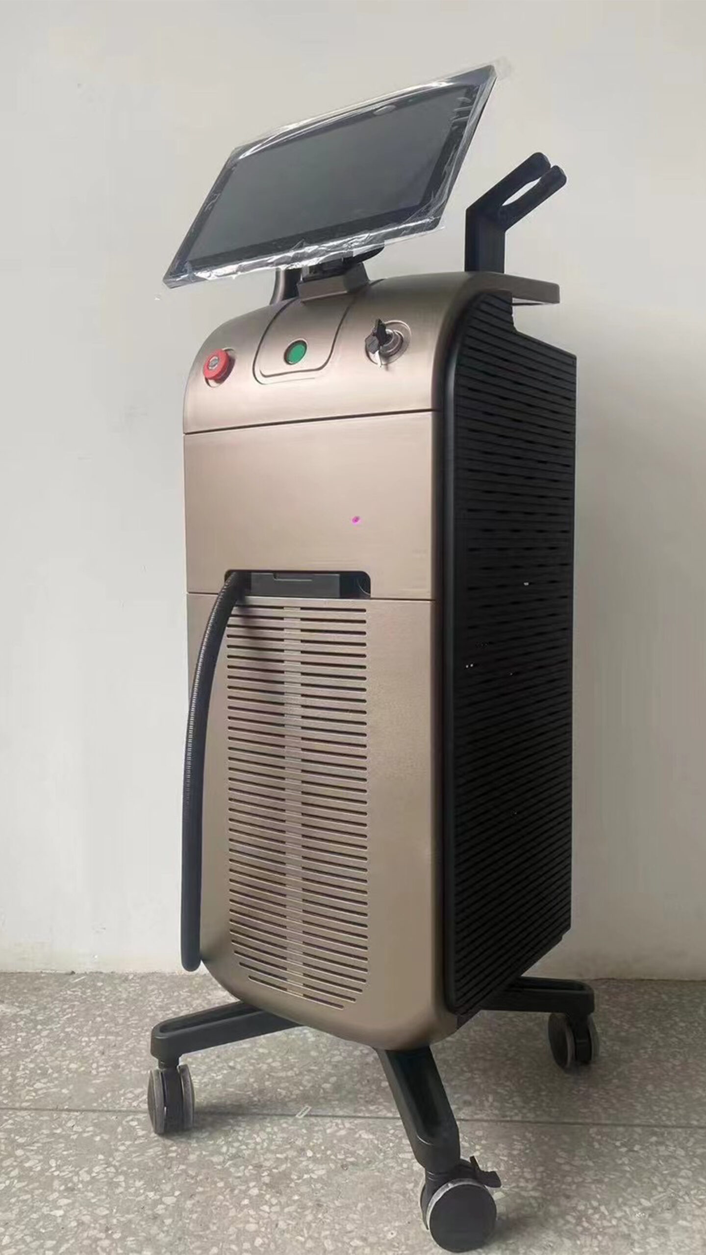 soprano titanium ice laser