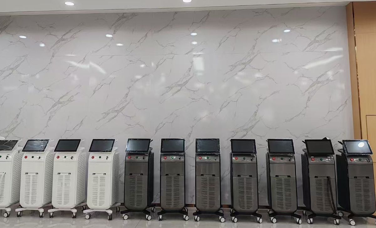 Soprano Titanium ice Laser Machine